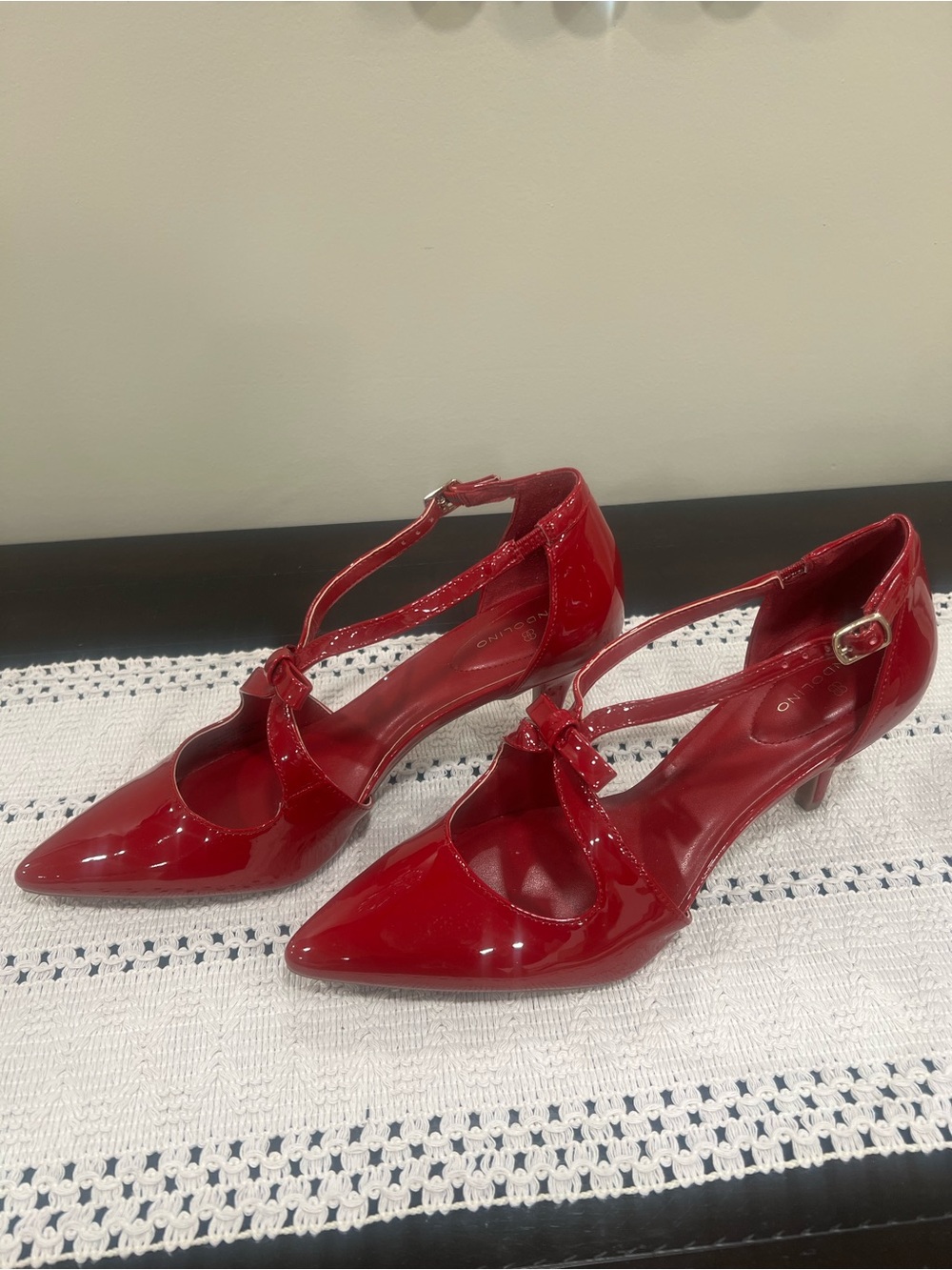 Bandolino Red Patent T-Strap Pointed Kitten Heels with Knot Detail